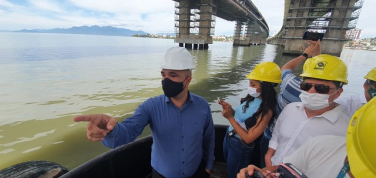 Notícia - Vistoria coordenada pelo MPSC vê progresso em restauração de pontes de Florianópolis