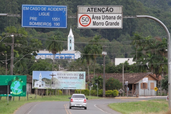 Notícia - Governo propõe extinção de municípios com dificuldade de arrecadação