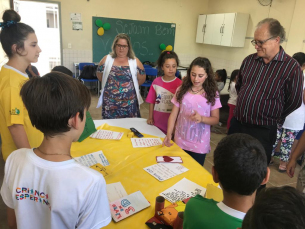 Notícia - Alunos apresentam projetos do Programa A União Faz a Vida