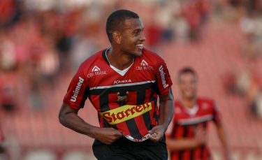 Notícia - Tigre confirma contratação de zagueiro