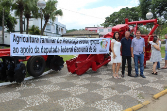 Notícia - Frota agrícola de Maracajá recebe reforços