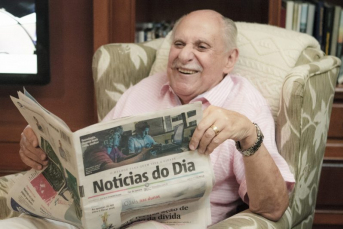 Notícia - As emocionadas despedidas ao empresário Mário Petrelli