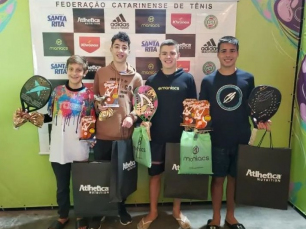 Notícia - Mampituba conquista bons resultados no Master de Beach Tennis