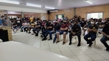 Notícia - Mineiros devem entrar em greve na próxima segunda-feira