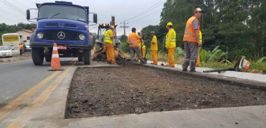 Notícia - SC-390 já apresenta problemas em Orleans