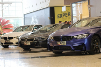 Notícia - Carros de luxo no Nações Shopping