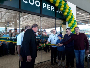 Notícia - Cooperja reinaugura supermercado em Santa Rosa do Sul