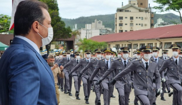 Notícia - Polícia Militar forma 42 aspirantes a oficial