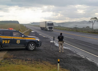 Notícia - Operação Independência: PRF registra três mortes no trecho Sul da BR-101 