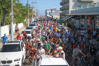 Notícia - A solidariedade andou de bicicleta