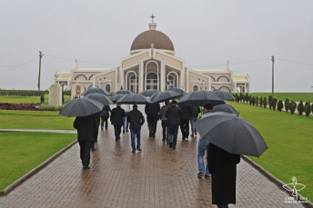 Notícia - Reflexões e peregrinação na agenda de bispos e coordenadores de pastoral