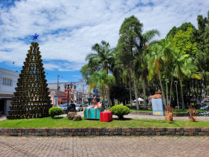 Notícia - Domingo com abertura do Natal Encantado em Urussanga