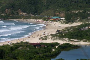 Notícia - Prefeitura proíbe estacionamento em praia da região