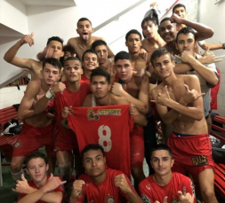 Notícia - Próspera é semifinalista do Catarinense Sub-17