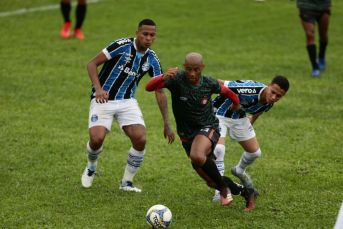 Notícia - Próspera empata em zero com o Grêmio sub-23 (VÍDEO)