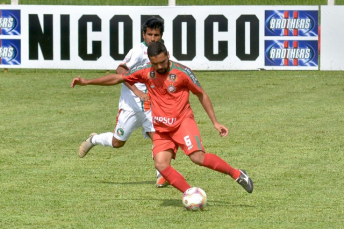 Notícia - Em jogo de golaços, Próspera perde em casa e adia acesso