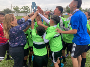 Notícia - Içara: Escola Quintino Folhiarini Dajori é a campeã do Moleque Bom de Bola