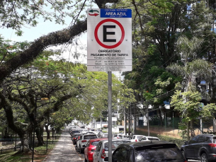 Notícia - Juiz condena município a ajustar vagas em estacionamento rotativo