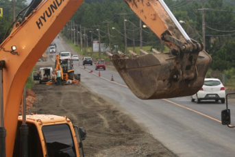 Notícia - Revitalização da rodovia Jorge Lacerda deve ficar pronta em maio no Sul do Estado