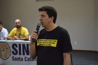 Notícia - PSOL troca o candidato em Araranguá