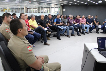 Notícia - Delegado Vitor Bianco Júnior toma posse no GGIM