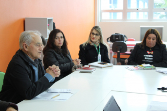 Notícia - Câmara Regional Sul de Educação promove encontro em Criciúma