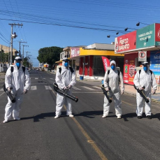 Notícia - Rincão reforça trabalho de limpeza nas ruas