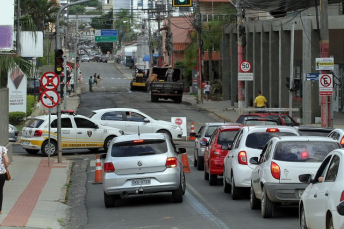 Notícia - Repavimentação da Hercílio Luz termina hoje