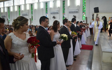 Notícia - Casamento coletivo em Criciúma será celebrado em outubro