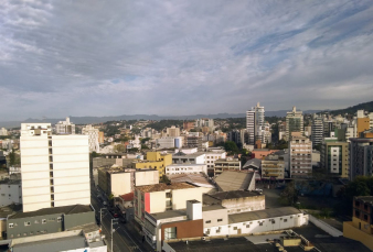 Notícia - Chuva forte só em outubro