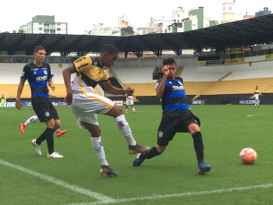 Notícia - Tigre sai na frente na final do Catarinense sub-17