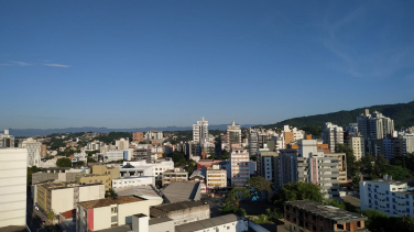 Notícia - Quinta-feira de calor em Criciúma