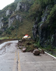 Notícia - Rodovia da Serra do Rio do Rastro está com o trânsito liberado