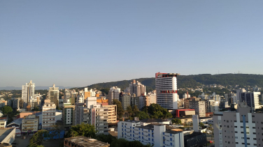 Notícia - Termômetros não baixam de 33ºC no sul catarinense 