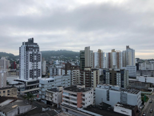 Notícia - Quarta-feira de chuva forte no sul catarinense 