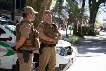 Notícia - Polícia Militar pronta para atuar nas manifestações desta terça-feira