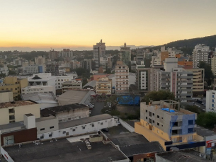 Notícia - Chuva só na semana que vem, porém pouco volume