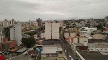 Notícia - Feriadão com noites frias e tardes não tão quentes 