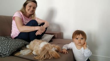 Notícia - Júlia Zanatta: candidata e mãe em tempo integral 