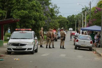 Notícia - Em meio às eleições, muitas ocorrências policiais no sul catarinense