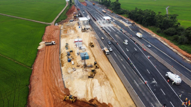 Notícia - CCR liberará todas as faixas da BR-101 sul no Natal e Ano Novo