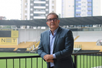 Notícia - Criciúma anuncia Alexandre Farias como novo diretor de planejamento estratégico