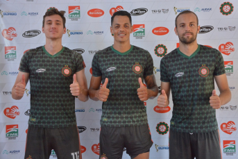 Notícia - Próspera apresenta mais três reforços para o Catarinense 