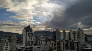 Notícia - Fim de semana de bom tempo e pouca chuva no sul de SC 