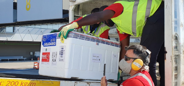 Notícia - Covid-19: Em menos de uma semana, SC recebe três grandes remessas de vacinas 