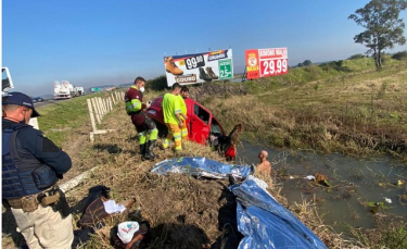 Notícia - Homem e mulher morrem em acidente na BR-101