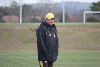 Notícia - Pouco afeito a mudanças, Baier fecha treinos antes do jogo contra o Figueirense