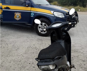 Notícia - Motocicleta com placa falsa é apreendida na BR-101