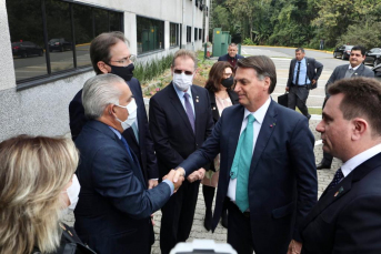 Notícia - Em encontro com Bolsonaro, Fiesc defende infraestrutura e reformas