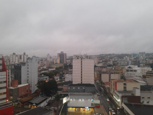 Notícia - Sexta-feira de chuva na região